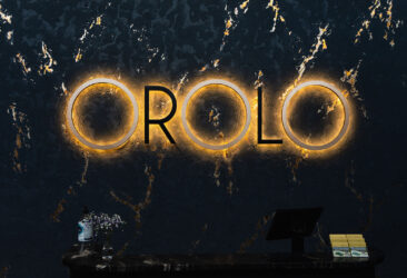 Leds letters halo lit